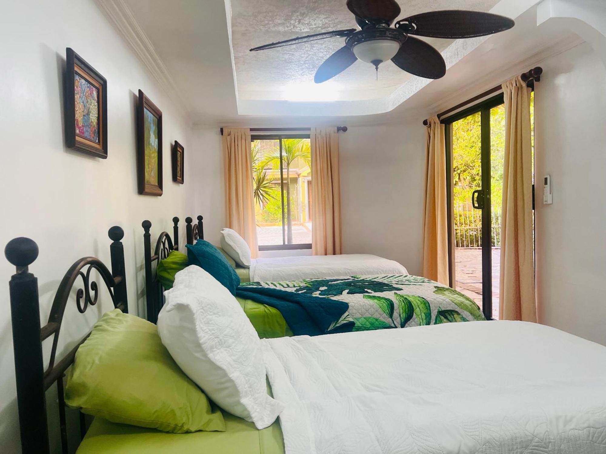 Casas Del Toro Playa Flamingo Aparthotel Buitenkant foto